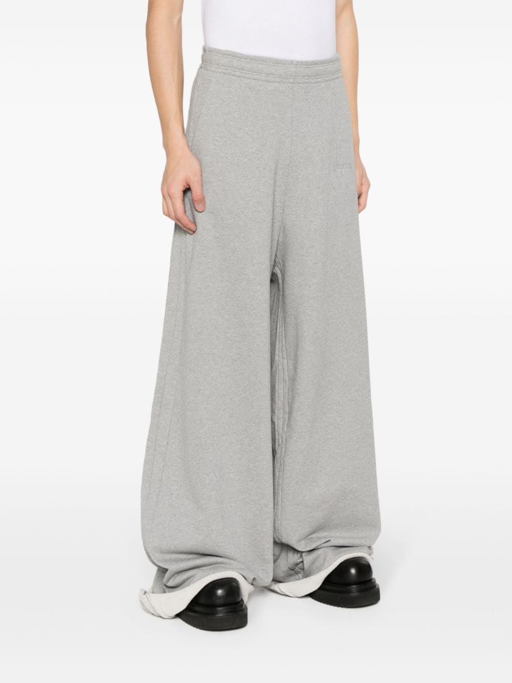 Vetements Trousers Grey