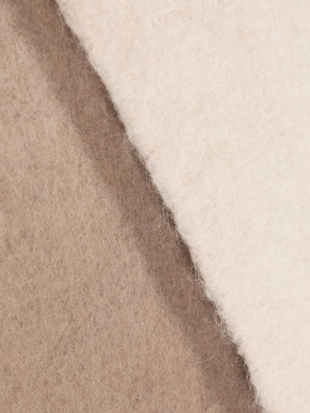 Jacquemus Scarfs Beige